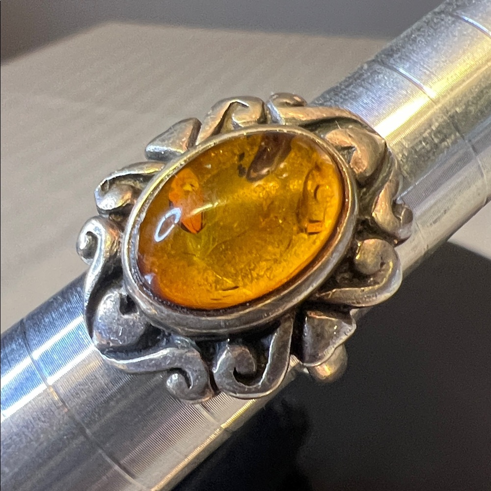 Sterling Silver 925 and Amber Ring Size 5.5 - Picture 6 of 7